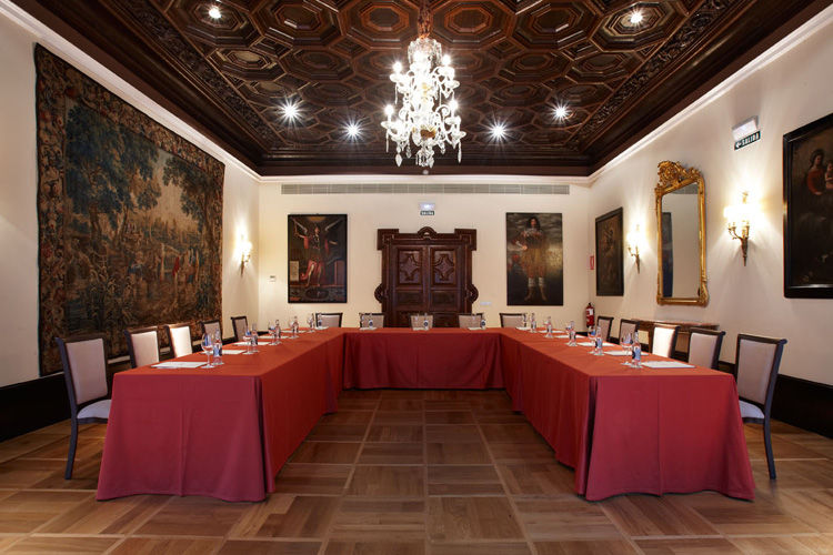 Palacio Guendulain Hotel 4*